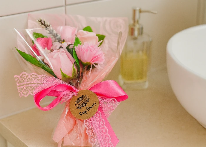 Mydlová kytica v krabici, kúpelňa