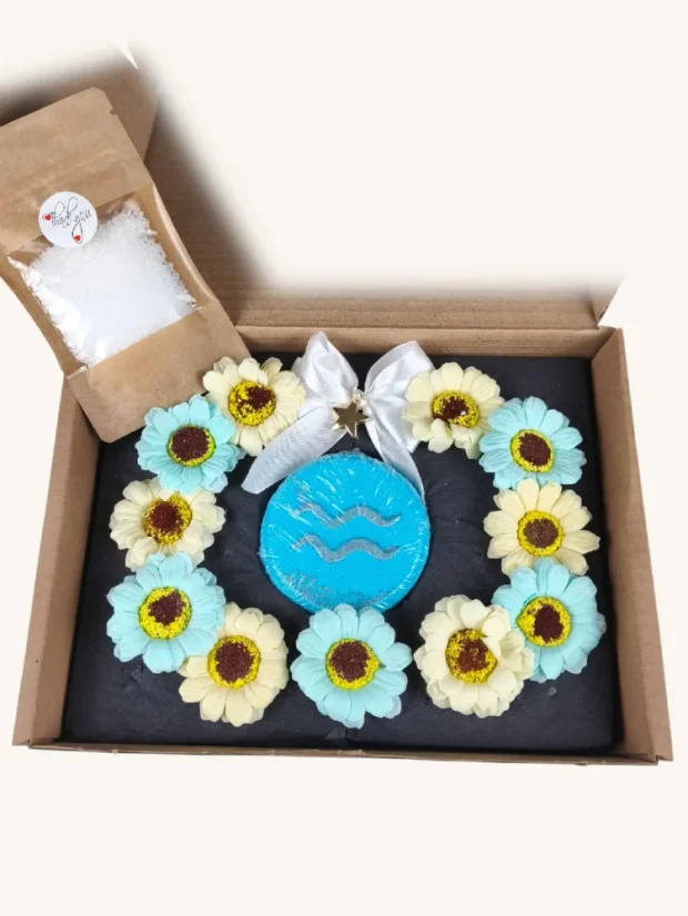 Vodnár - darčekový box s mydlovými kvetmi, šumivou bombou a soľou do kúpeľa