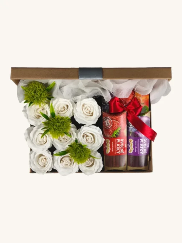 Darčekový box pre celiatikov, s mydlovými ružami a bezlepkovými pralinkami, biele ruže