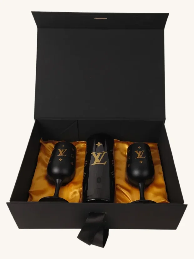 Dárkový box Louis Vuitton: skleněná váza a 2 sklenice