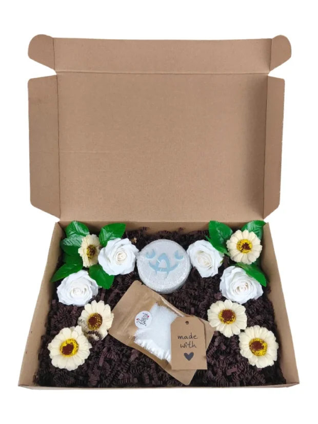 Darčekový box podľa znamenia, s mydlovými kvetmi, šumivou bombou a soľou do kúpeľa, 12 znamení - P00173: Rak