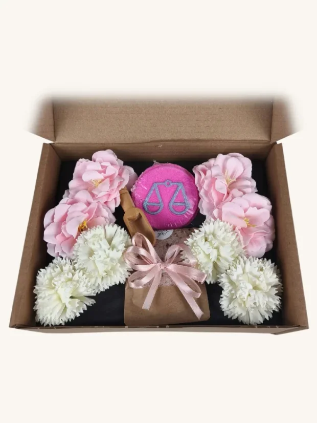 Váhy - darčekový box s mydlovými kvetmi, šumivou bombou a soľou do kúpeľa