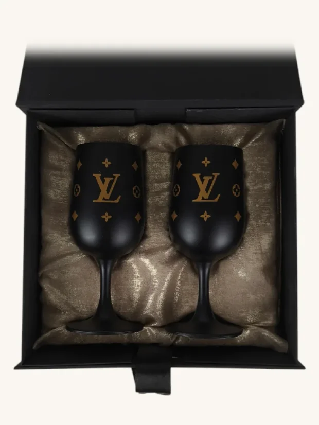 Skleněné sklenice Louis Vuitton, černé matné, na stopce, v dárkové krabičce