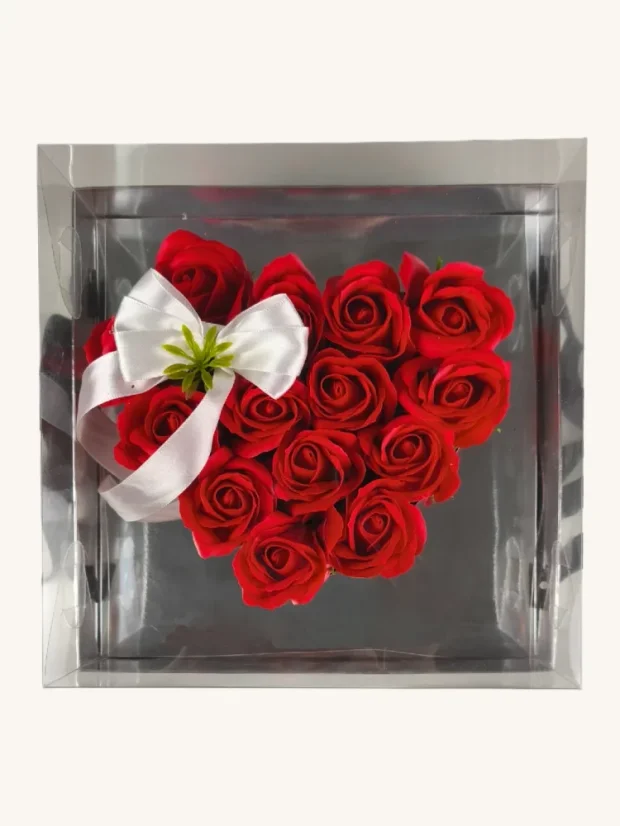 Darčekový box s mydlovými ružami, strieborný box, červené ruže