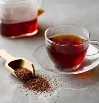 Rooibos čaj: čo to je, aké má účinky a dôvody, prečo si ho zamilujete