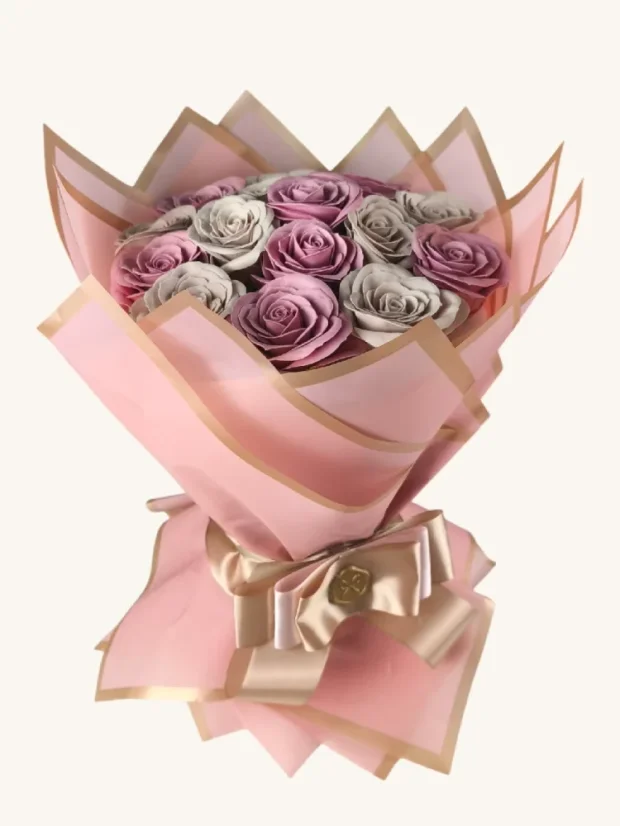 Elegantná mydlová kytica, trvácne mydlové ruže, ružovo-fialové farby