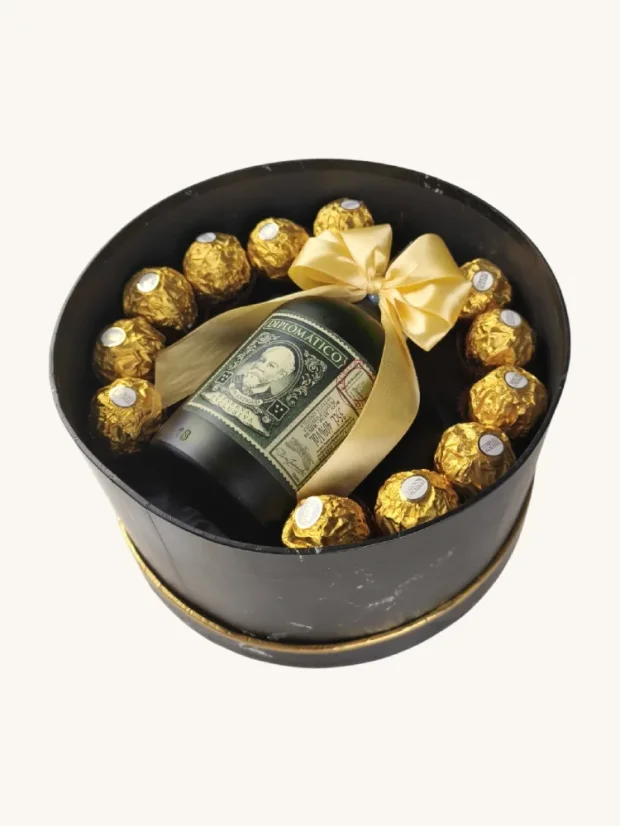 Darčekový box Diplomatico, fľaša s pralinkami, okrúhly box