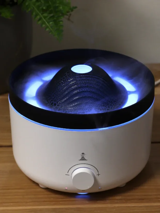 Sopečný aróma difuzér, 560 ml vody, 2 farby