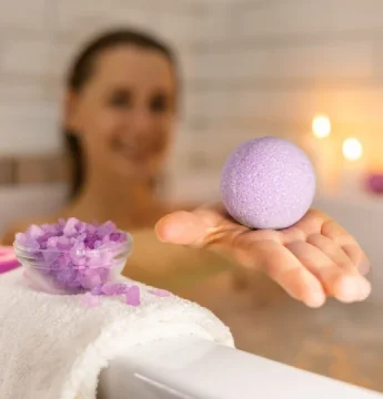 Šumivé bomby do kúpeľa premenia obyčajný kúpeľ na zmyselný wellness
