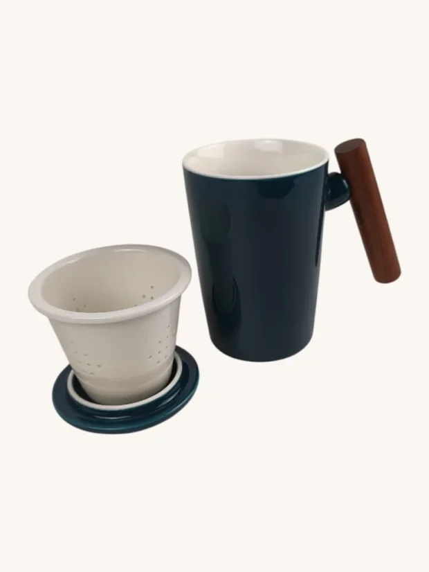 Porcelánový hrnček na čaj, s porcelánovým sitkom, 330ml, modrý