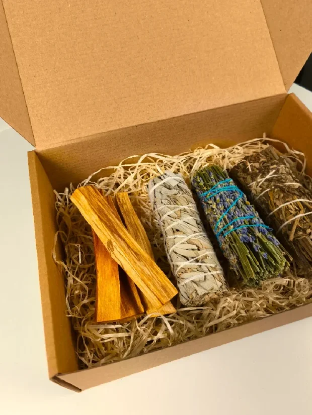 Vydymovací set Dotyk harmónie - drievka Palo Santo a 3 druhy Šalvie