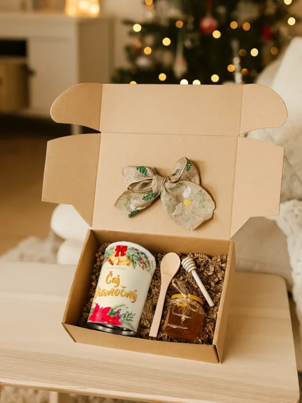 Vianočný box: sypaný čaj + med + lyžička a naberačka na med + darčeková taška - P00181: 3 boxy