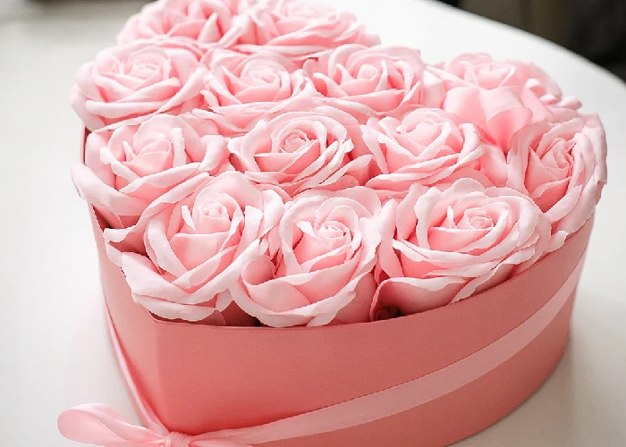 Mydlové kytice v darčekovom boxe, detail