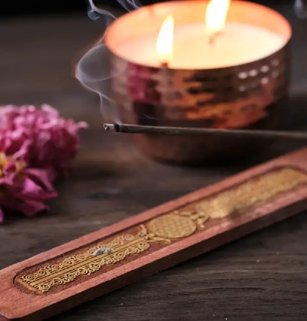 Vydymovacie vonné tyčinky