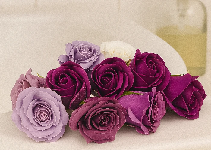 Wellness košík Aura Decor, mydlové ruže