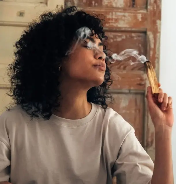 Vydymovanie Palo Santo