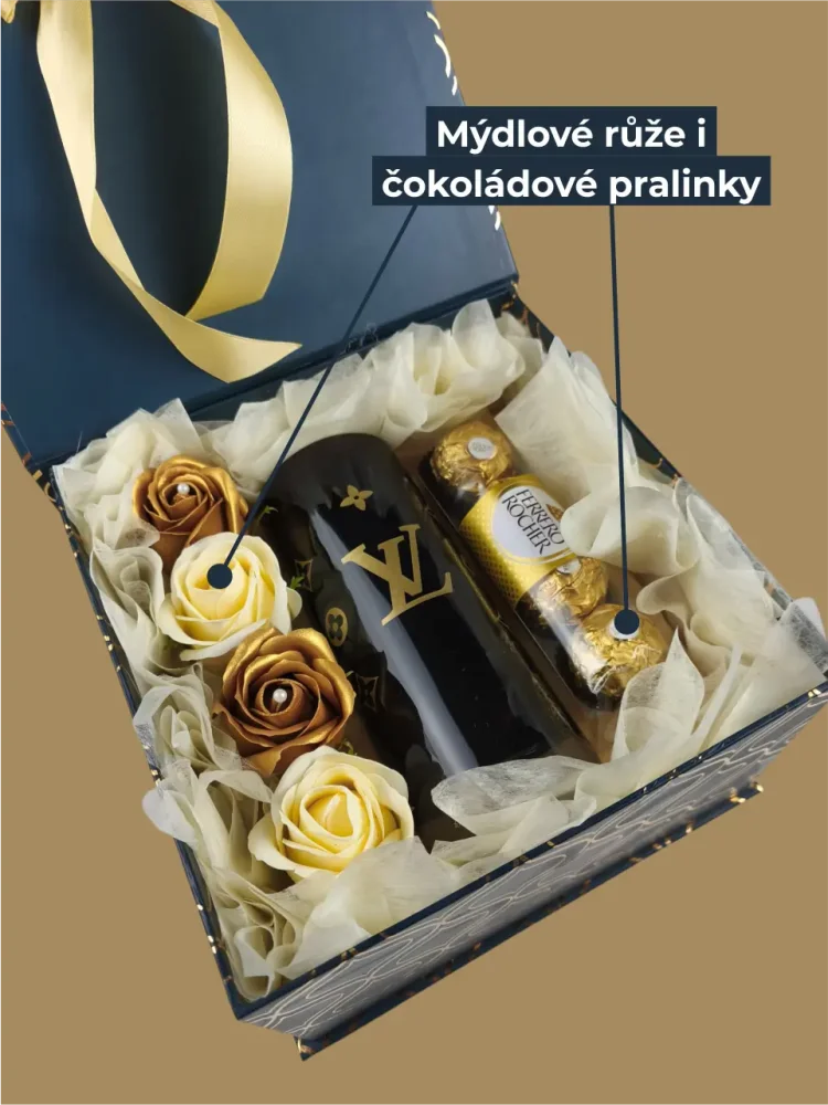 Dárkový box Louis Vuitton, skleněná váza, mýdlové zlaté růže, čokoládové pralinky
